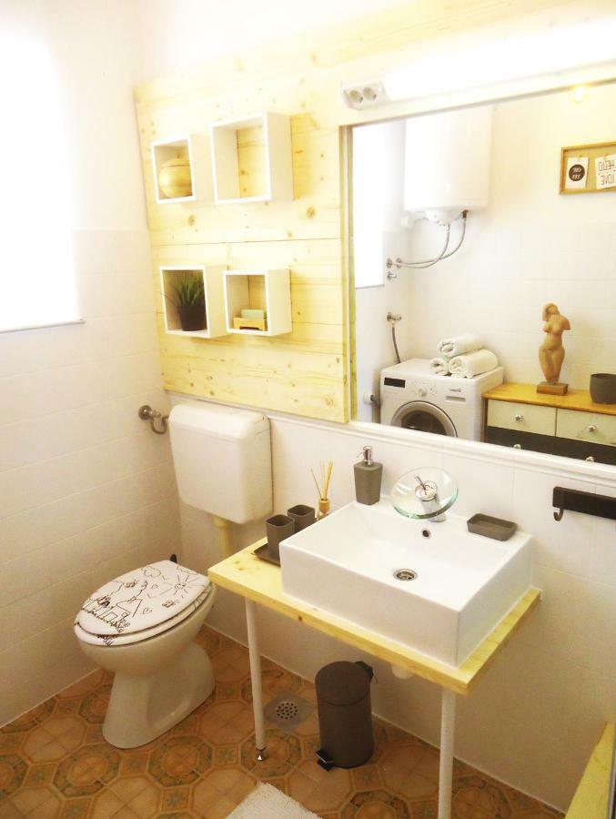 Apartman For 4 - Lovreta Makarska Eksteriør bilde