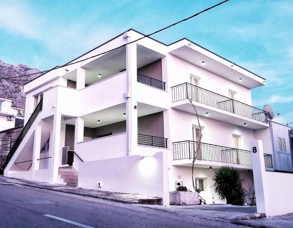 Apartman For 4 - Lovreta Makarska Eksteriør bilde