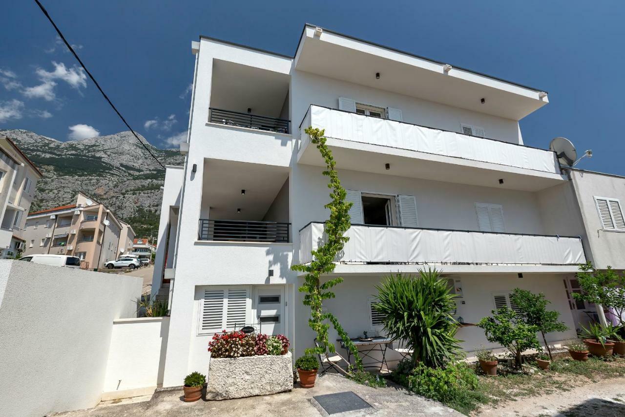 Apartman For 4 - Lovreta Makarska Eksteriør bilde
